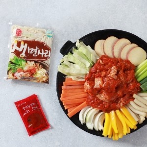 국내산 닭으로 만든 순살 춘천닭갈비 1kgx2팩 ＋소스 1봉＋우동사리