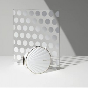 [홈쇼핑 신상] 쿼드쎄라 펄샷 브라이트닝 케어 뷰티 디바이스 (증정품 증정)