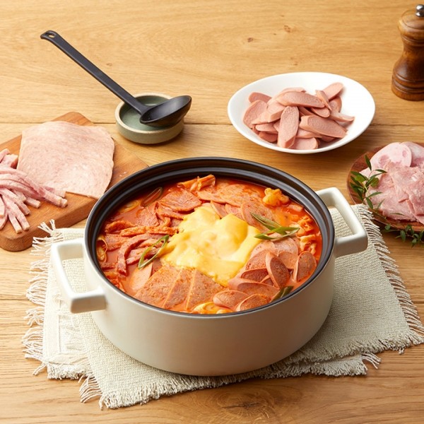 CJ프레시마켓,[원팩쿠캣] 햄폭탄 부대찌개 600g x 2팩